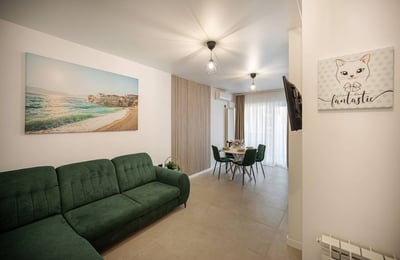 Аренда комфортной 2-комнатной квартиры с видом на море, Мамаия, Констанца, Румыния